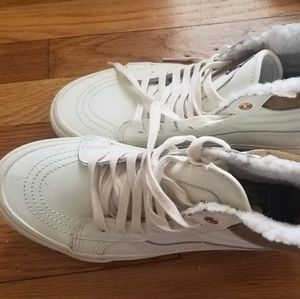 like new worn once high top leather white Vans